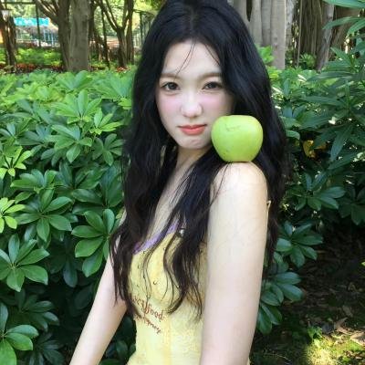 女猫